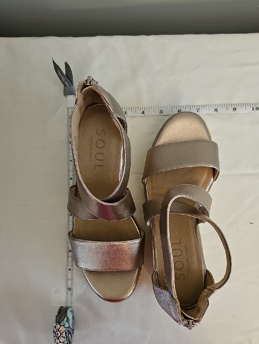 SOUL Naturalizer Metallic Multi-Strap Sandals - Rose Gold Tone 8W